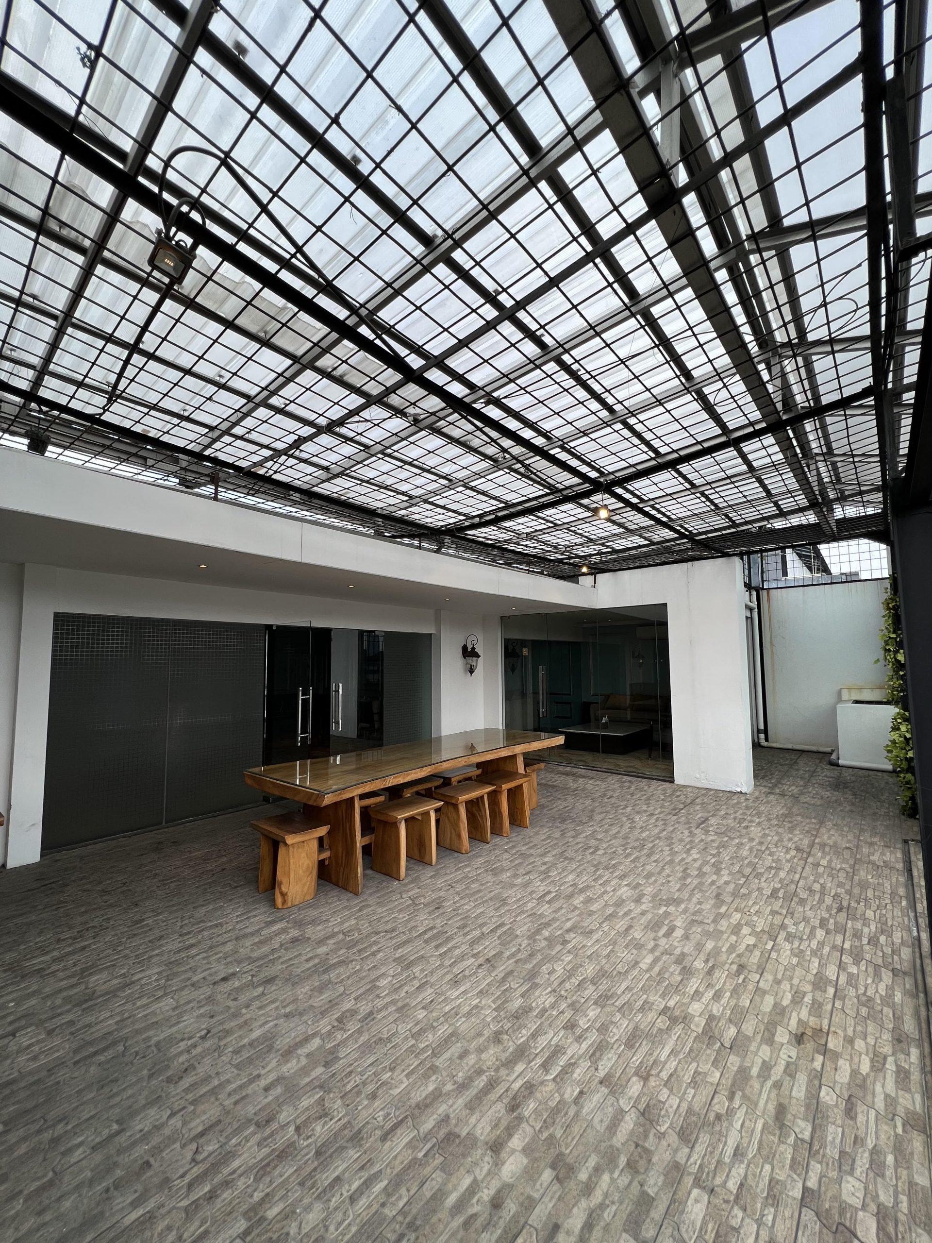 ROOFTOP LT.5